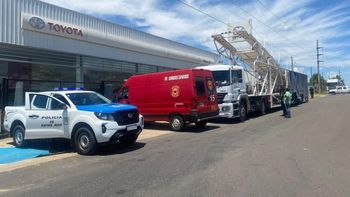 Siniestro: Un camionero falleció luego de tocar cables de alta tensión en Concordia