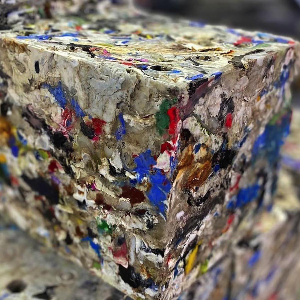 Materiales reciclables como el ladrillo de plástico