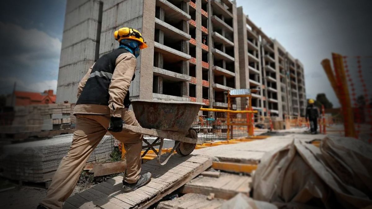 La actividad de la construcción superó el pico histórico con 460.386 puestos de trabajo registrados