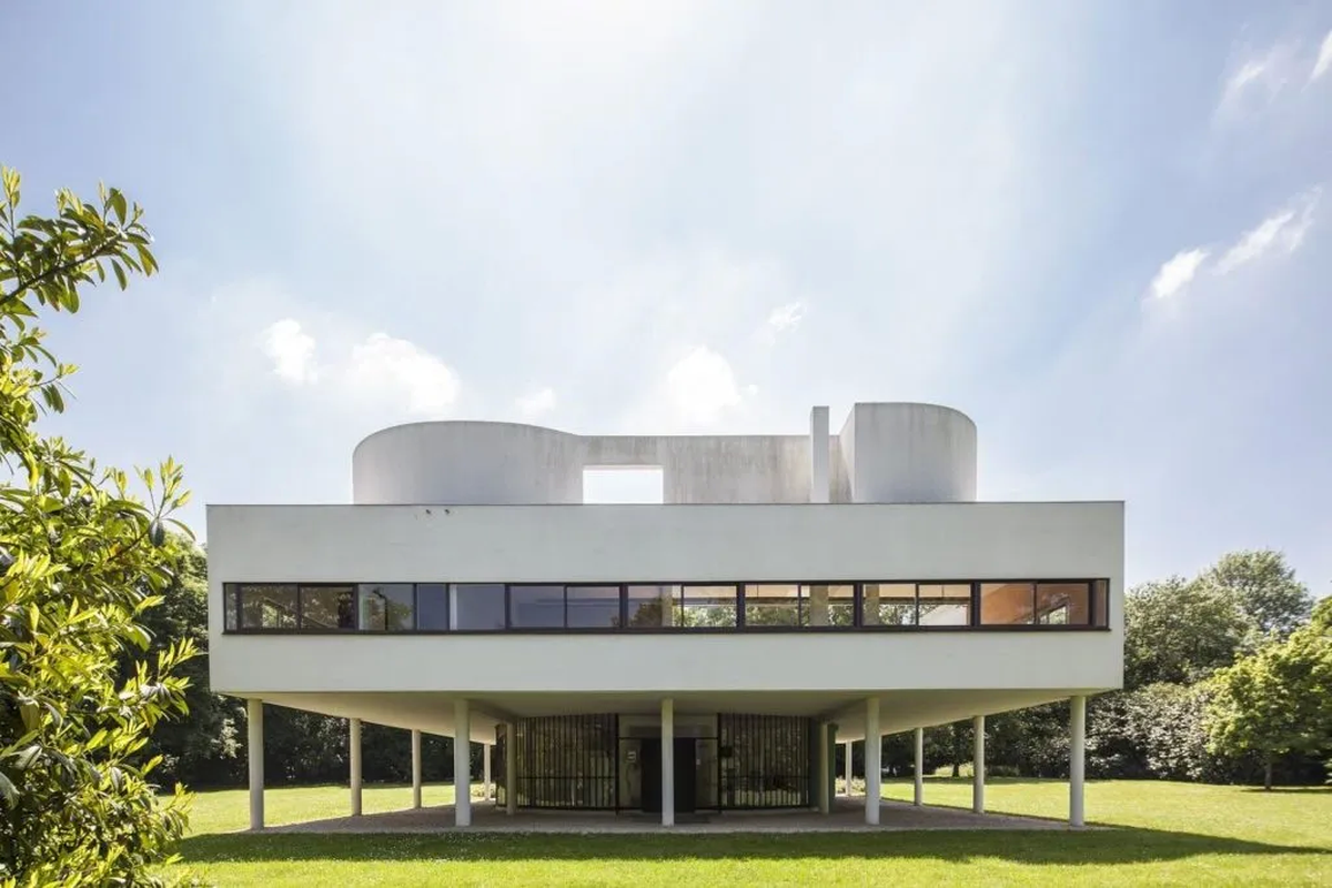 Entre luz, geometría y arquitectura de Le Corbusier